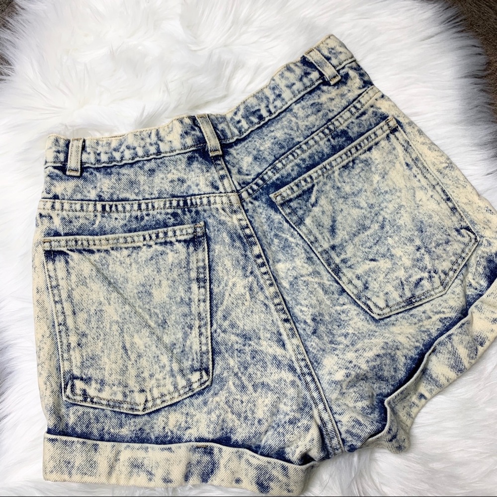 AMERICAN APPAREL High Waist Acid Wash Cuff Shorts - Picture 6 of 8
